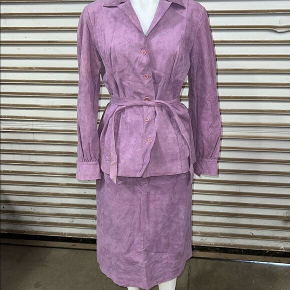 Vintage 70’s skinner ultra suede skirt and button blouse purple size 12 w/belt - Picture 5 of 13